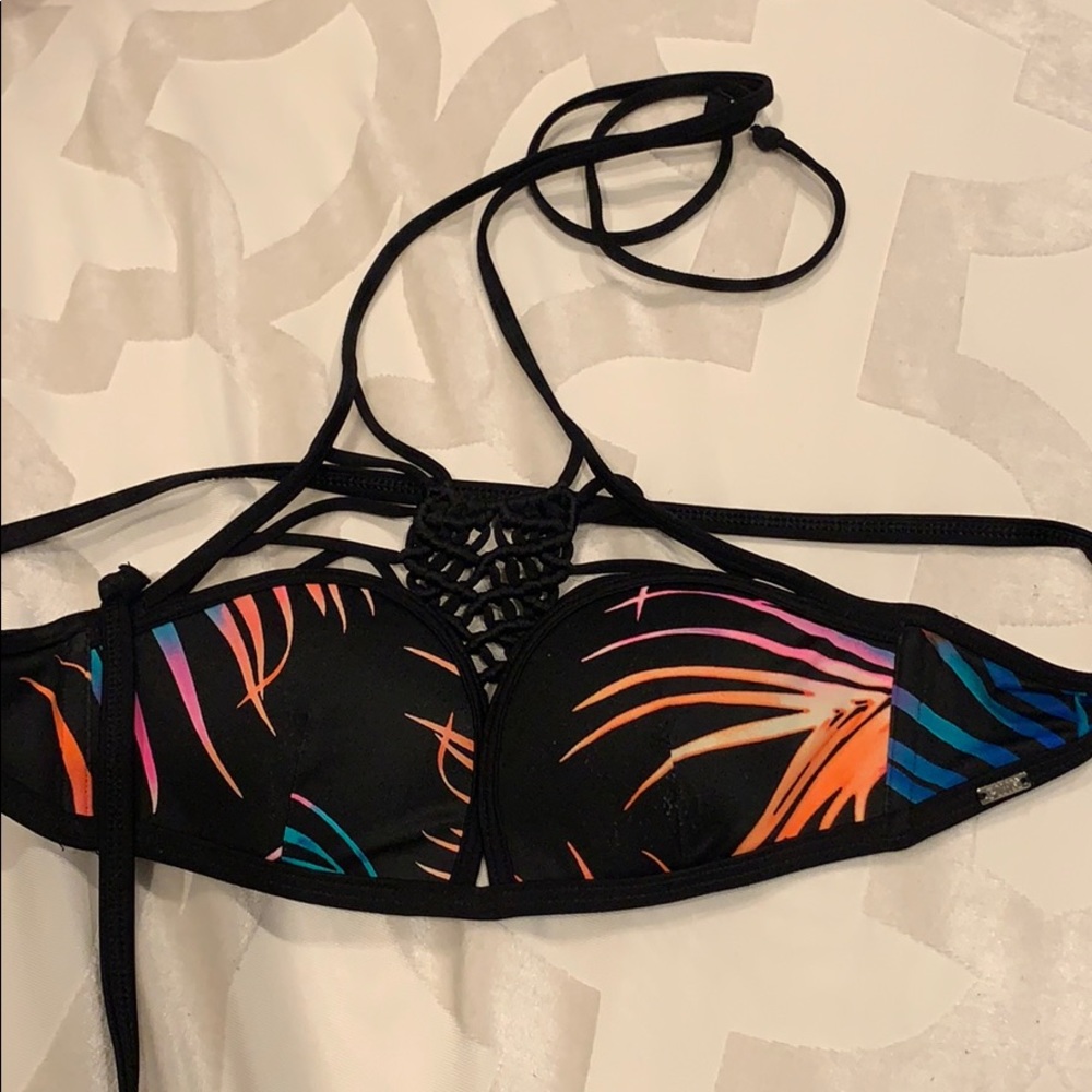 bikini top